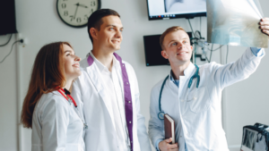 پک بهداشتی ماهانه – 300,000 تومان