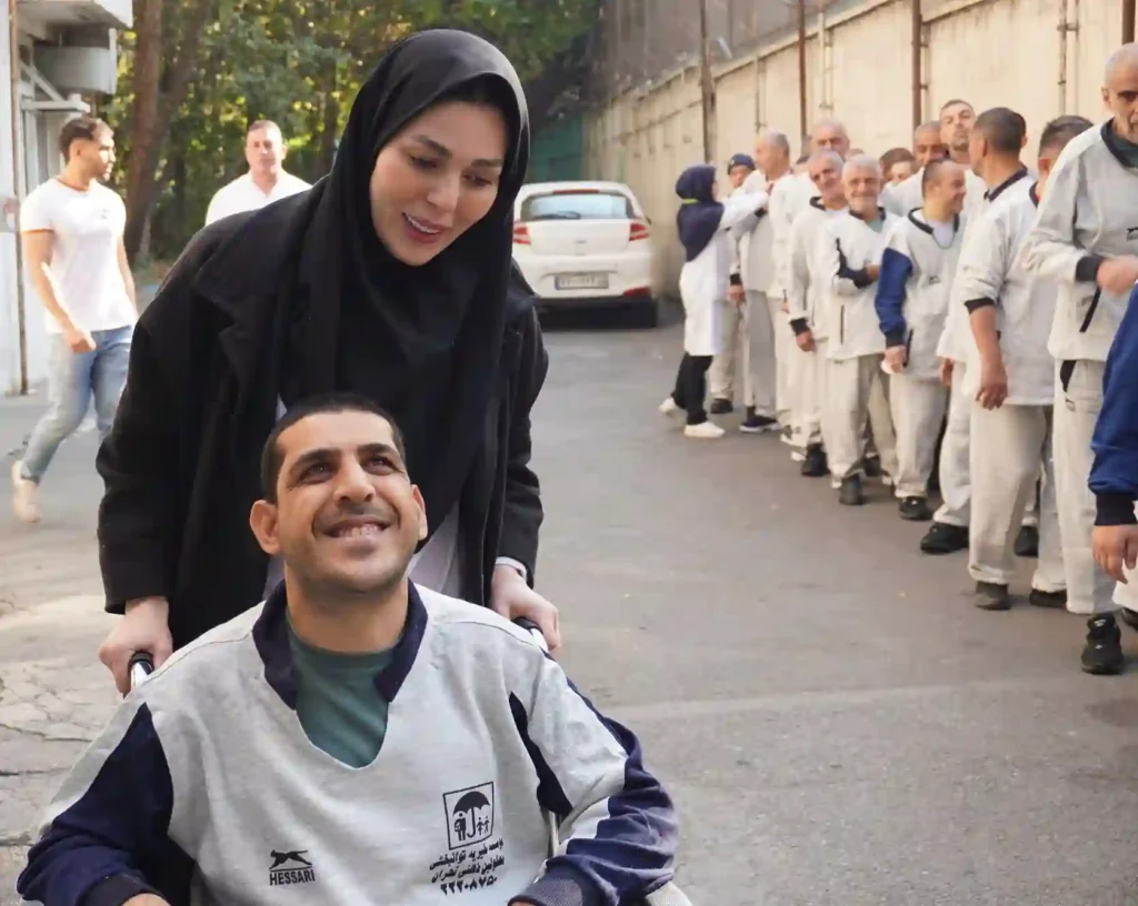 لورم ایپسوم متن ساختگی با تولید سادگی نامفهوم از صنعت چاپ، و با ا